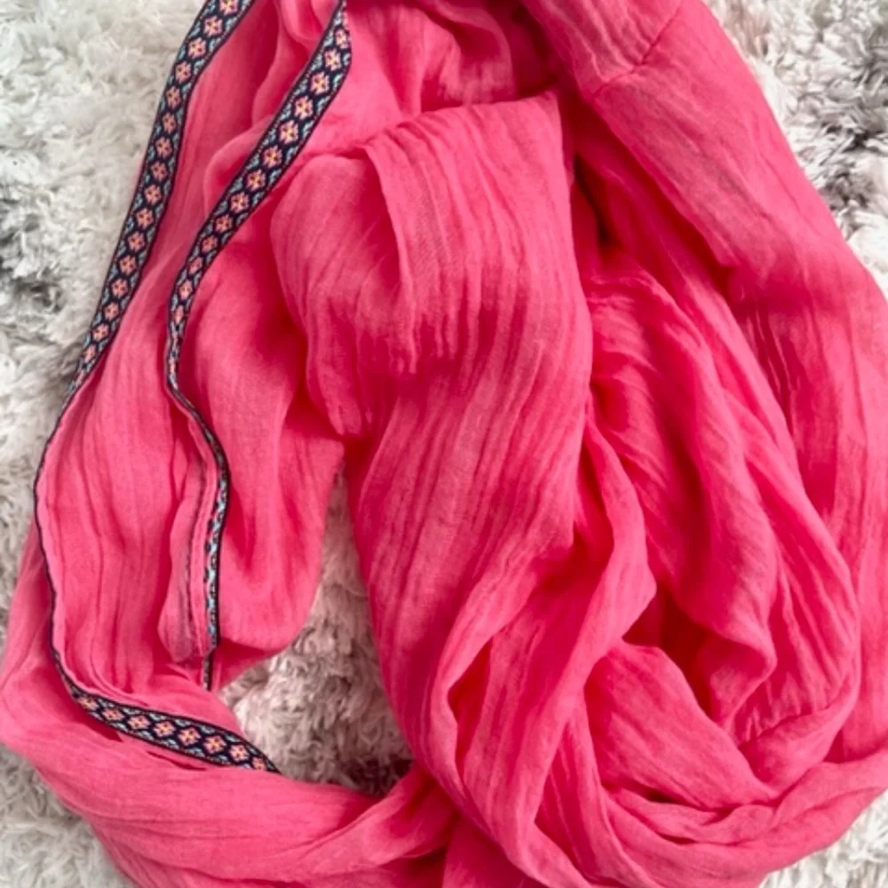 Do Everything in Love Infinity Scarf ~ Colorful & lightweight